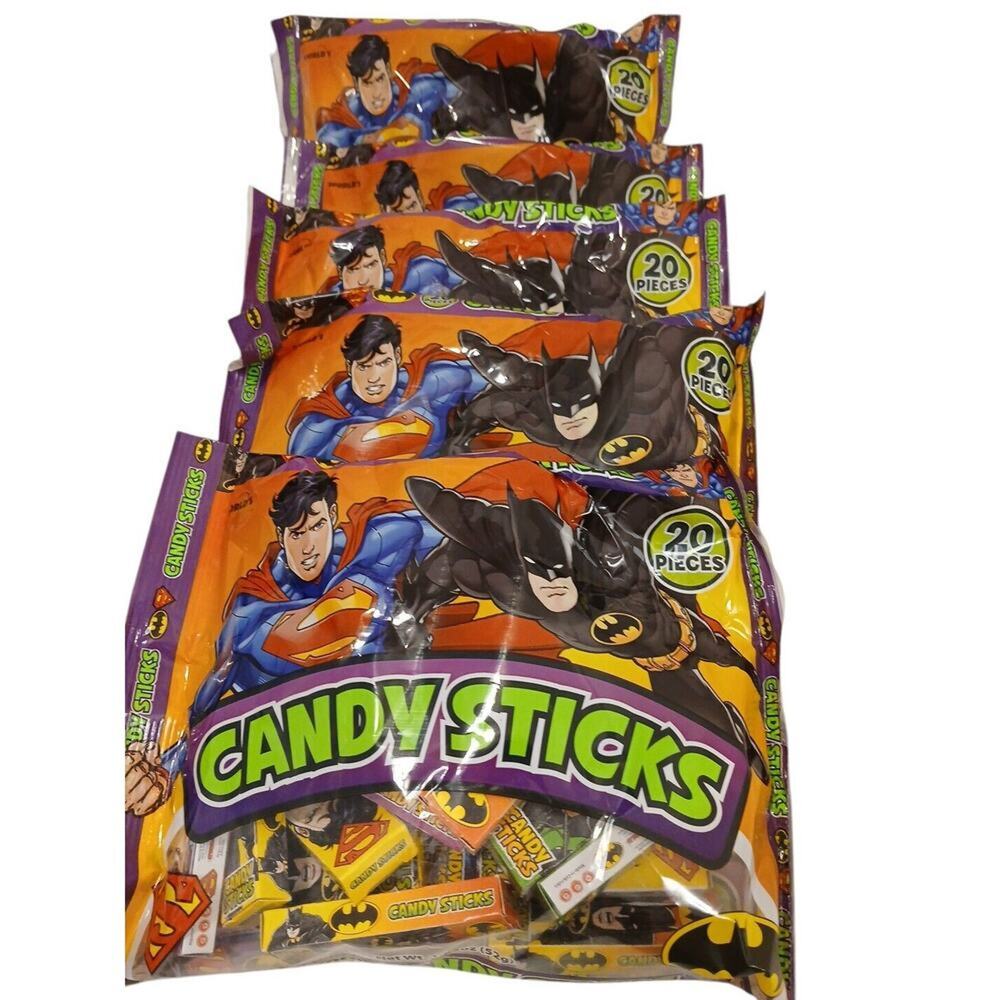 Superman & Batman 100 CANDY STICKS Lot 5 Pckgs BIRTHDAY PARTY Halloween